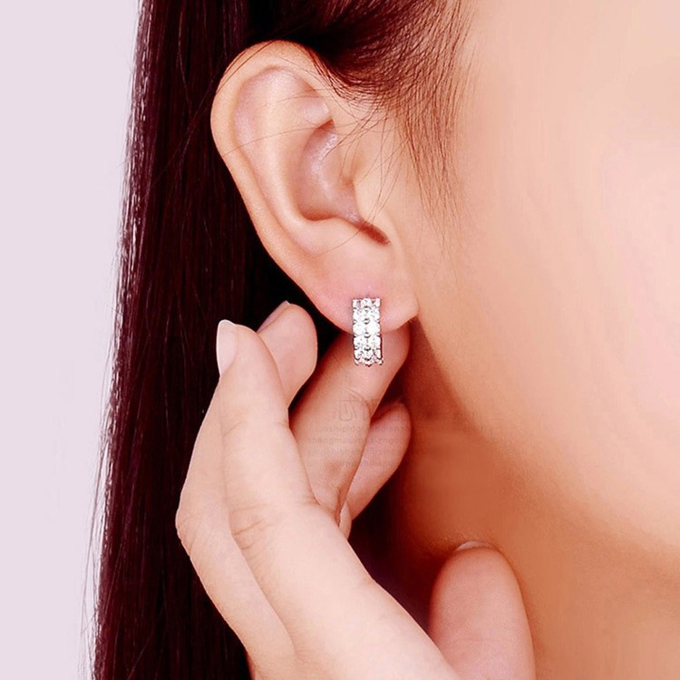 1 Pasang Anting Bulat Sterling Silver 925 Elegan untuk Wanita