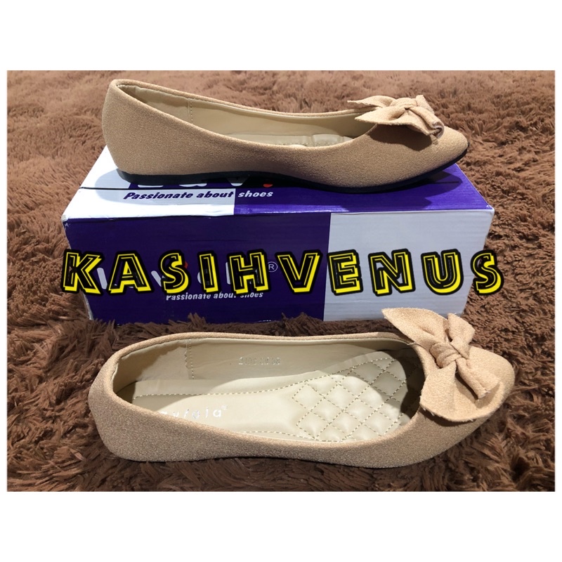 SEPATU LAVIOLA SALE!!!