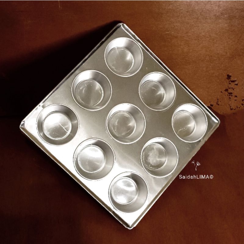 Loyang Kue Muffin Pan Alumunium 9 Lubang - Cetakan Cup Cakes Serbaguna