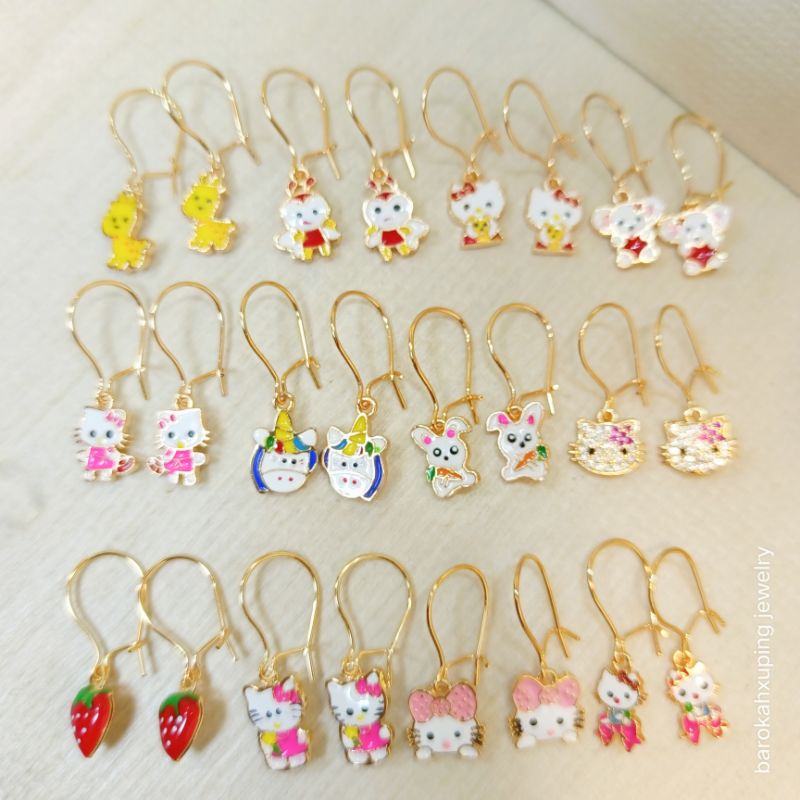 anting anak anting karakter anting Helokity anting strawberry anting kelinci anting lebah anting kud