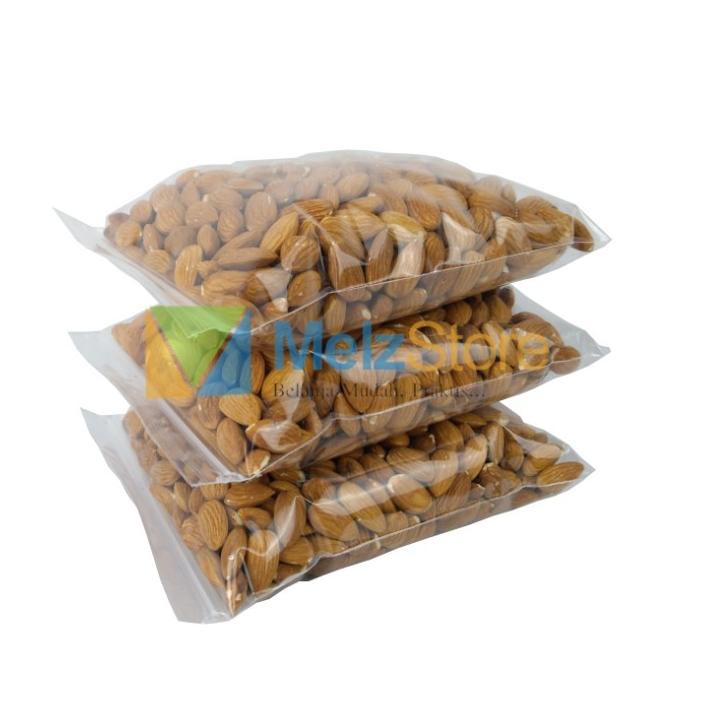 

Star Kacang Almond Mentah Kupas Utuh Raw Whole Blue Diamond 500gr ,.,.,.,.,.,