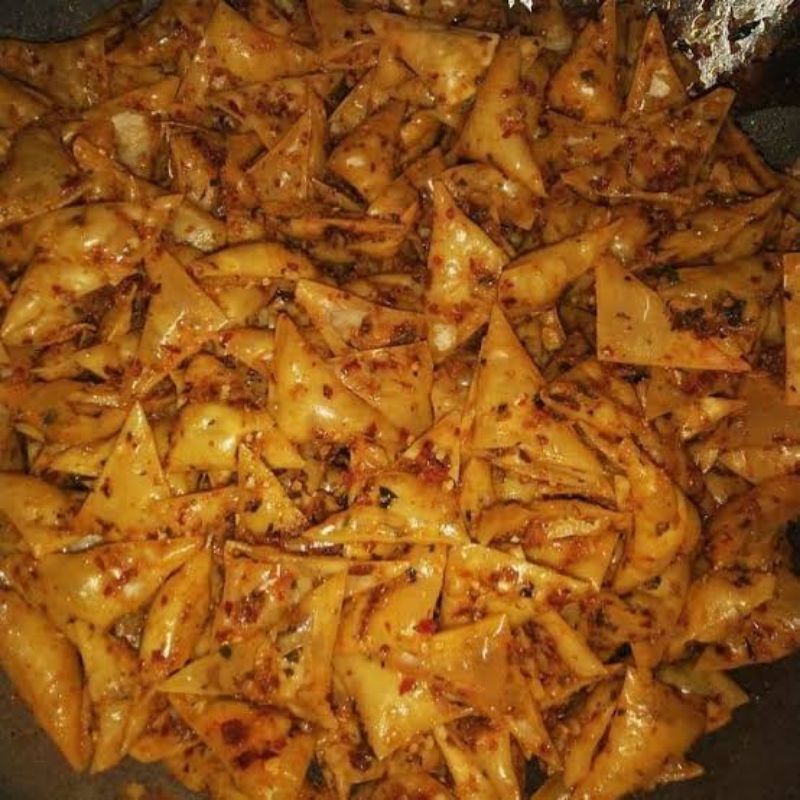

Basreng / krupuk seblak / kripik pangsit