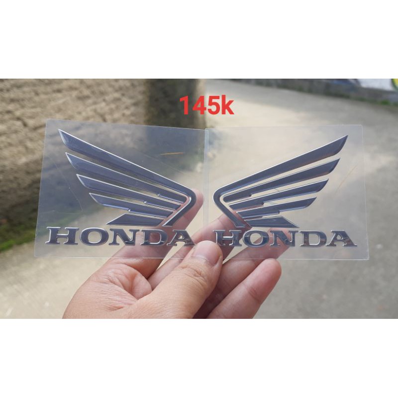 Emblem sayap honda original losspack sepasang