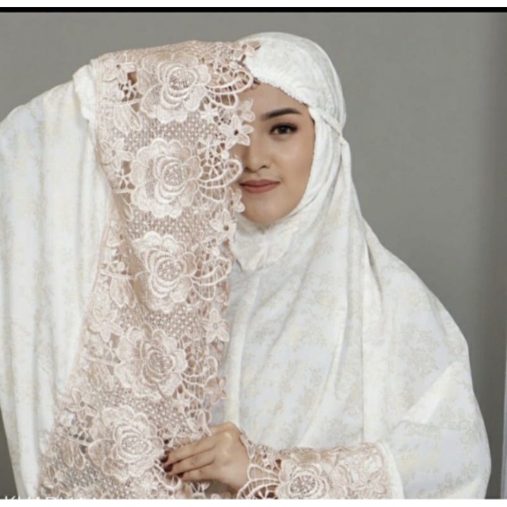 Mukena dewasa foil pradaa renda mix twotone mukenah pakaian sholat wanita dewasa hantaran foil renda mukena renda pradaa seroja