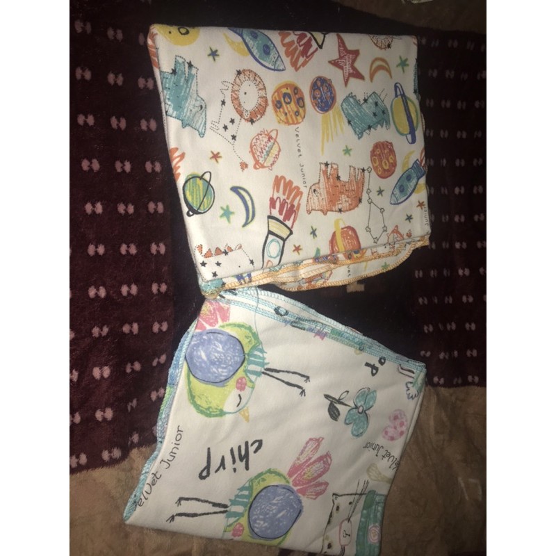 (harga SATUAN nett) bedong/swaddle velvet junior PRELOVED