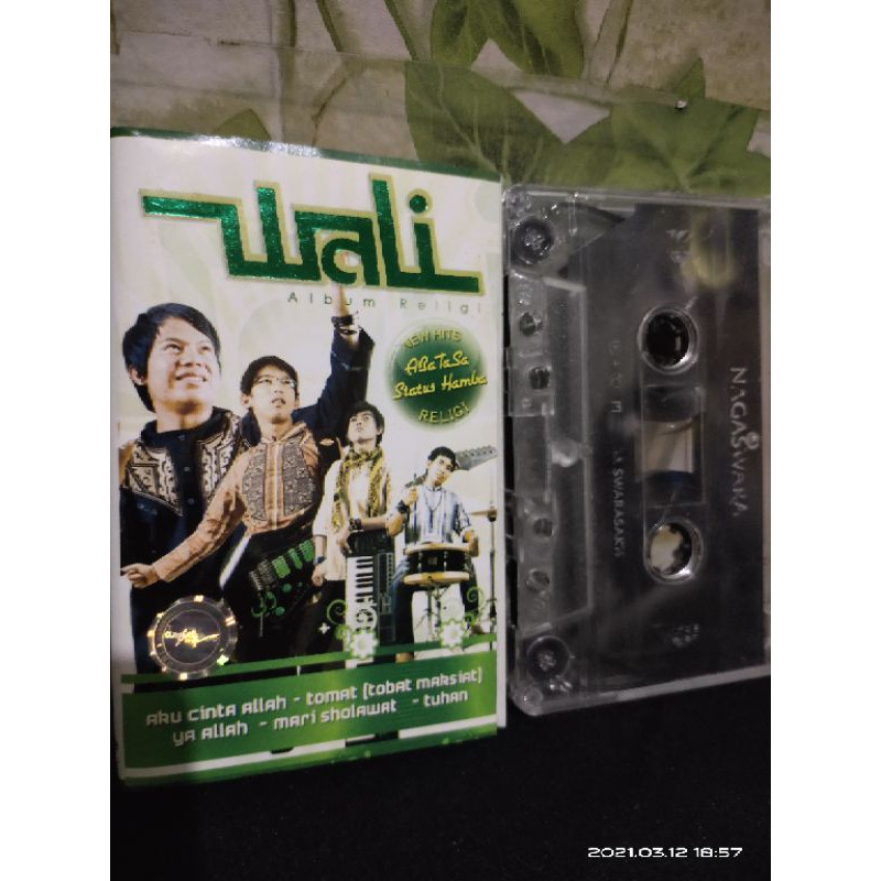 kaset pita wali / religi