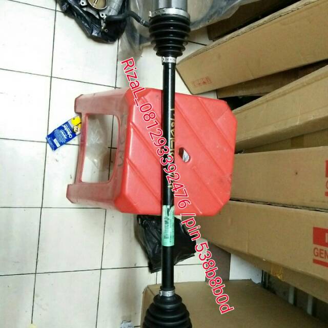 As roda-drive shaft mobilio kanan matic