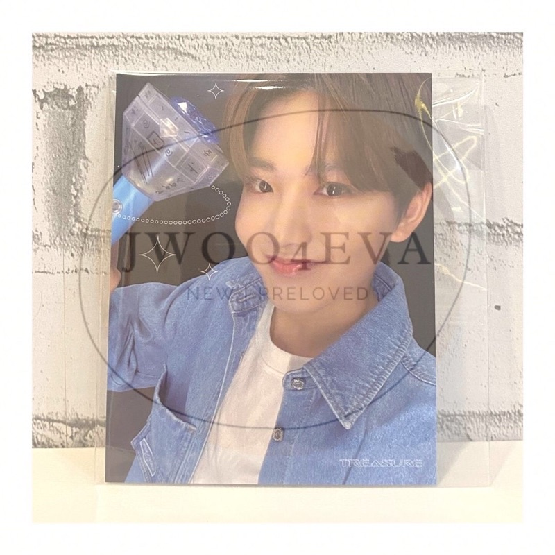 TREASURE JUNKYU benefit lightstick basic