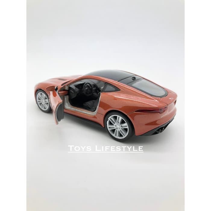 Welly Diecast - Jaguar F Type Skala 1:34-39 (Coklat)