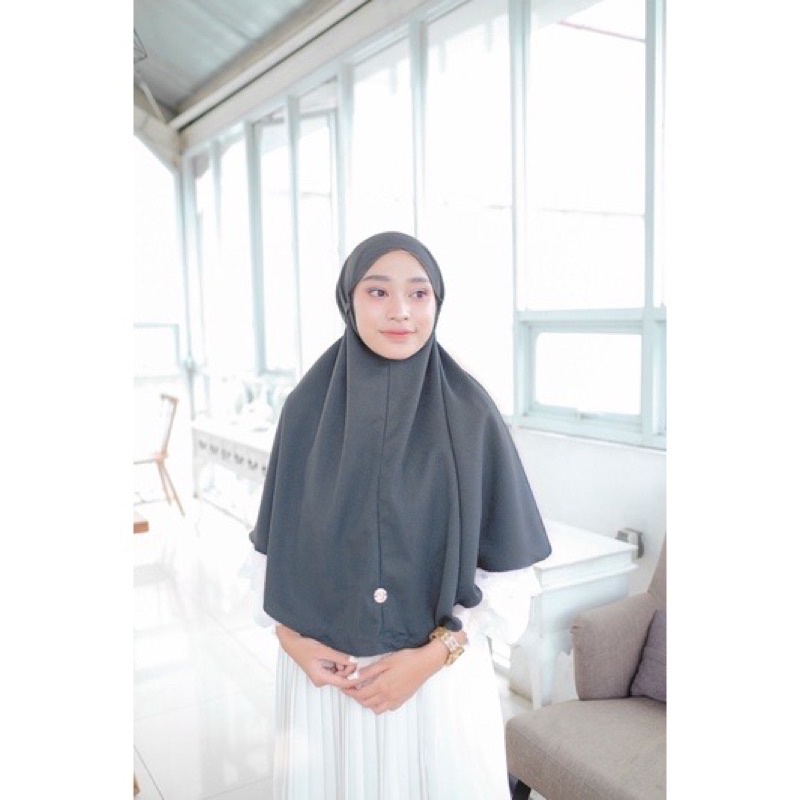 Sovva Label - Bergo Maryam Hijab Instan Tali Bahan Premium Lady Zara-Zara Dark Grey