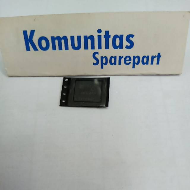 IC MMC KMF 82