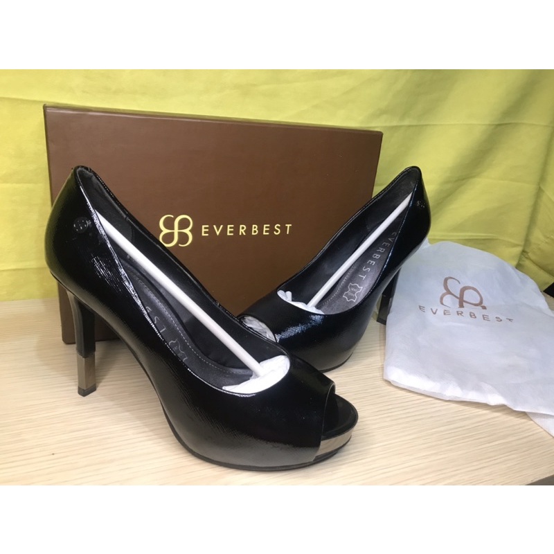 Everbest Women heels hitam size 38, insole 24