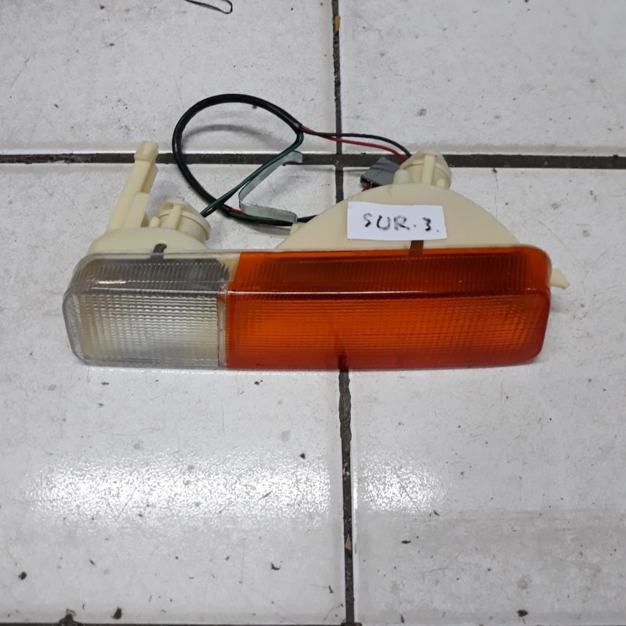 lampu sent kanan peugeot 505