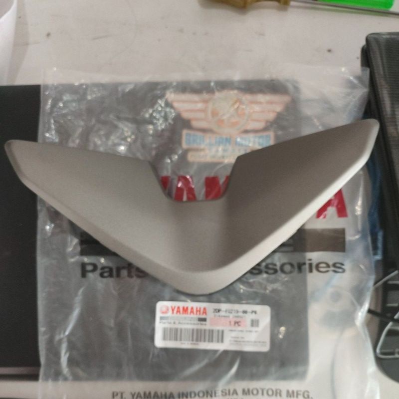 Emblem Cover Stang Stir Nmax Old Original Yamaha 2DP-F6219-00-P0