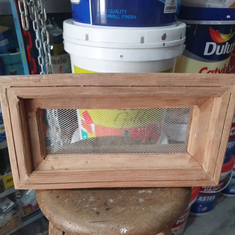 roster angin - angin kayu