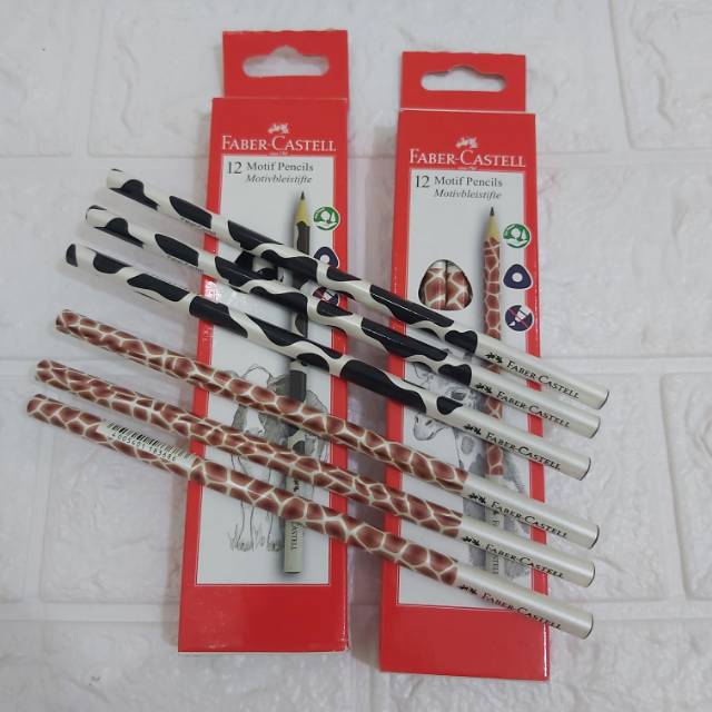 

Pensil faber castell 2B motif/pc