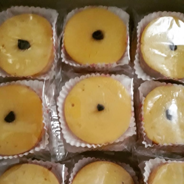 

KUE LUMPUR HOMEMADE ISI 10
