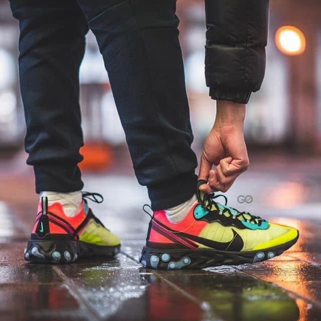 sepatu nike react