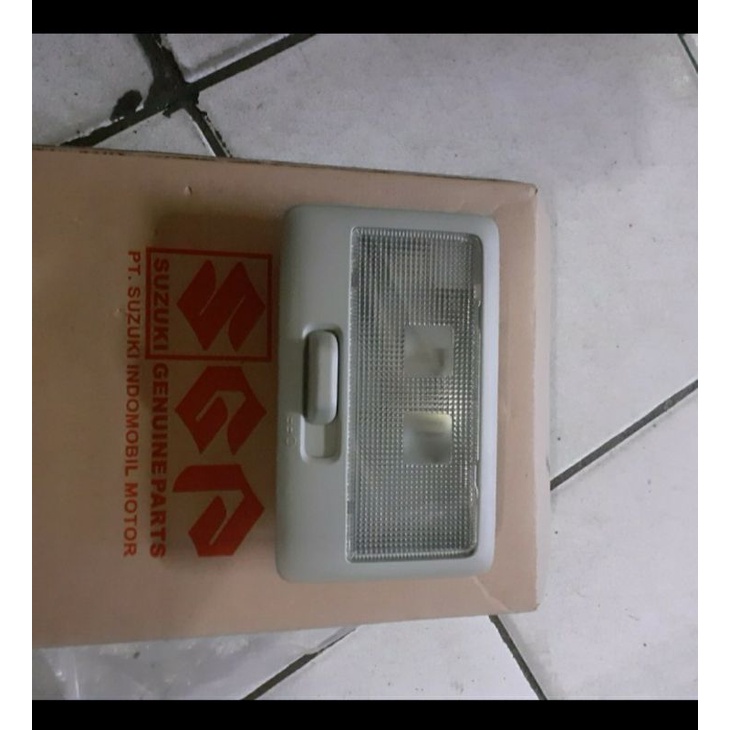 lampu plafon/kabin depan suzuki ertiga ori sgp