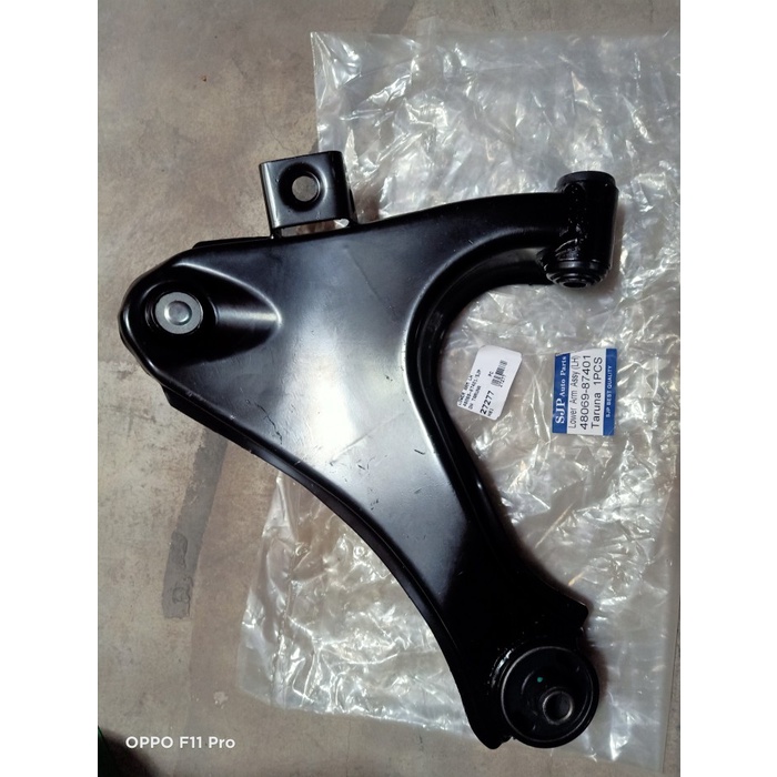 Lower Arm LH Daihatsu Taruna SJP Taiwan