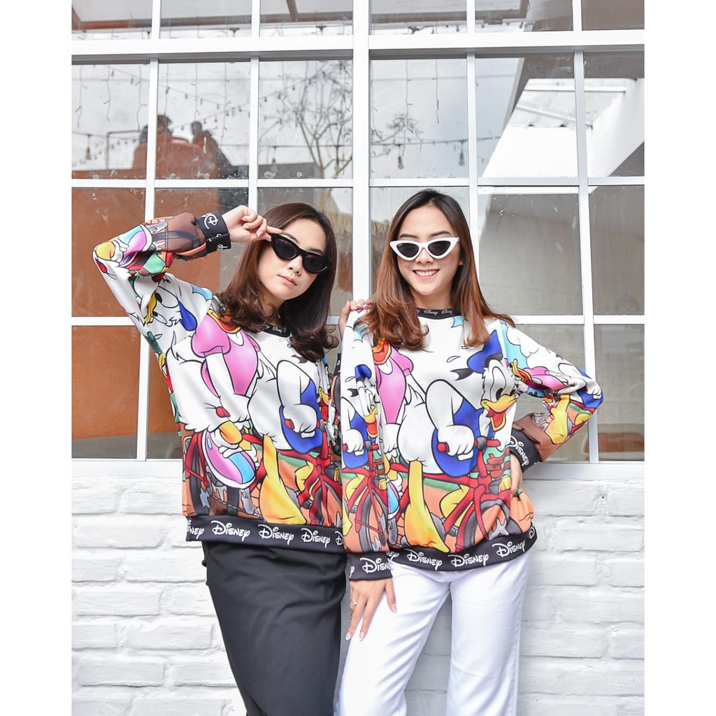 PRICELIA* Donald Duck Sweater