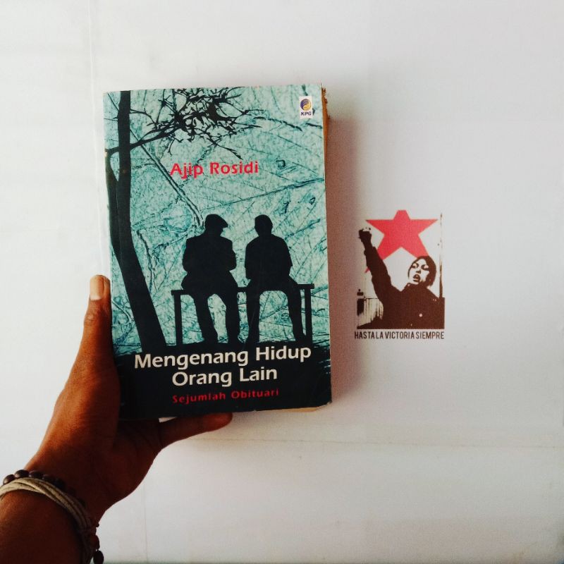 Ajip Rosidi Tjandra Kirana | Cari Muatan | Sastera dan Budaya Kedaerahan dalam Keindonesiaan | Ikhti