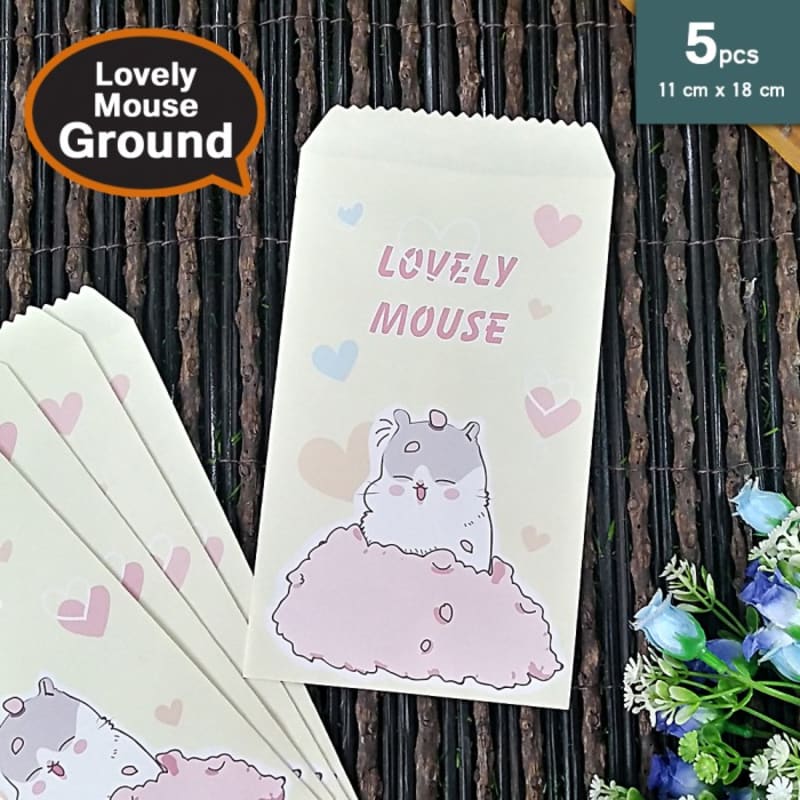 

Amplop Lebaran Lebih Lebar/Angpao Wedding Motif Fancy - Lovely Mouse 2