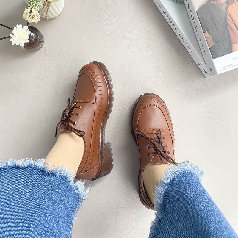 FREYA DOCMART - Sepatu wanita / Dokmart wanita / Loafers wanita