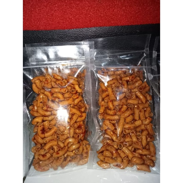 

KERUPUK SEBLAK MAKRONI 100 GRAM