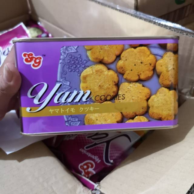 Jual Sg Yam Cookies Biscuit Kaleng Roti Keladi Shopee Indonesia