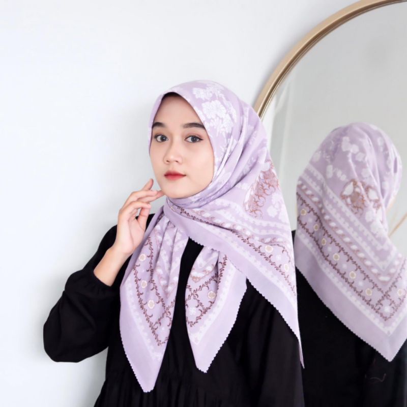 Square Motif Maira Part 1-M 18