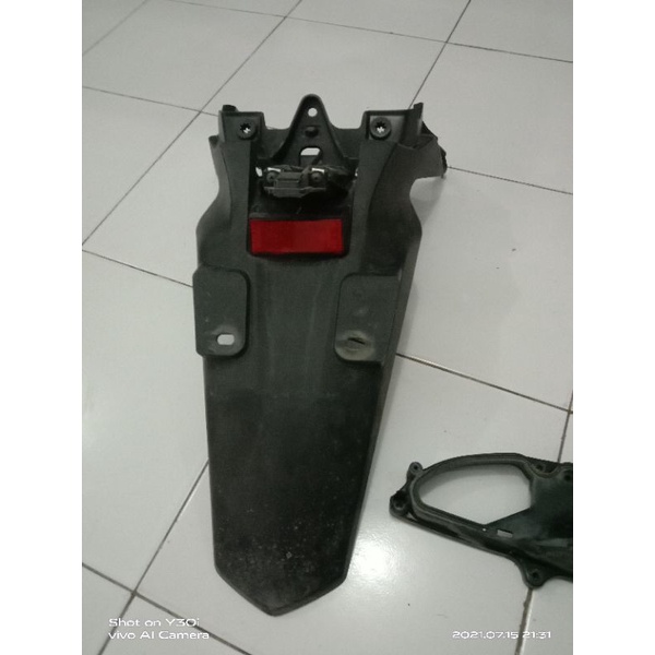 spakbor belakang pcx 150