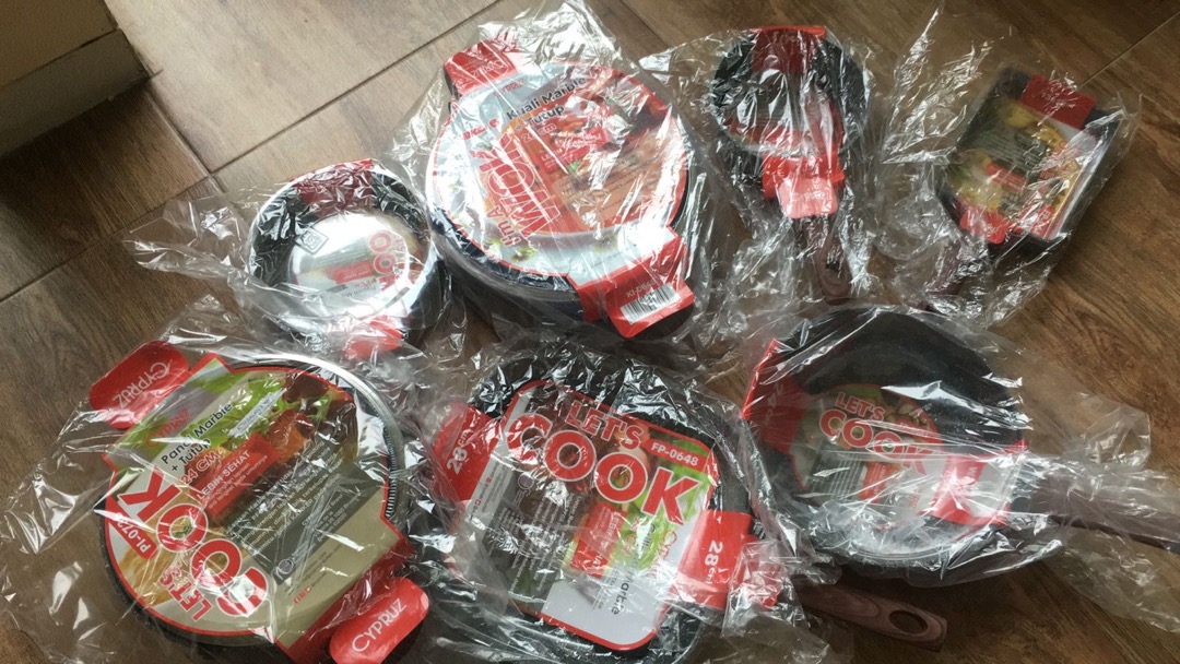 Cypruz - Paket Super Lengkap Panci Set Cookware Kuali Alat Masak
