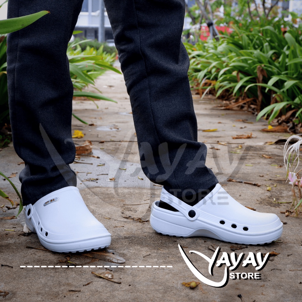 Sandal Sepatu Kodok Putih SANDAL MEDIS/DOKTER Sandal KODOK Putih Sendal PERAWAT Putih size 36 s/d 44