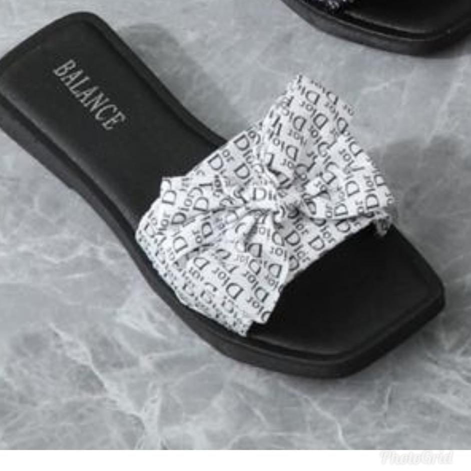 Bagus Dipakai.. Sendal jelly / karet Wanita Balance 268-X10, 288-A1 import / sendal karet lentur pit