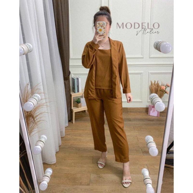 One Set Wanita Basic 3 in 1 Tanktop Blazer Celana  Premium Products