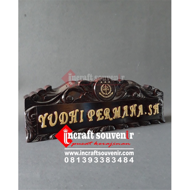 PAPAN NAMA KAYU UKIR LASER