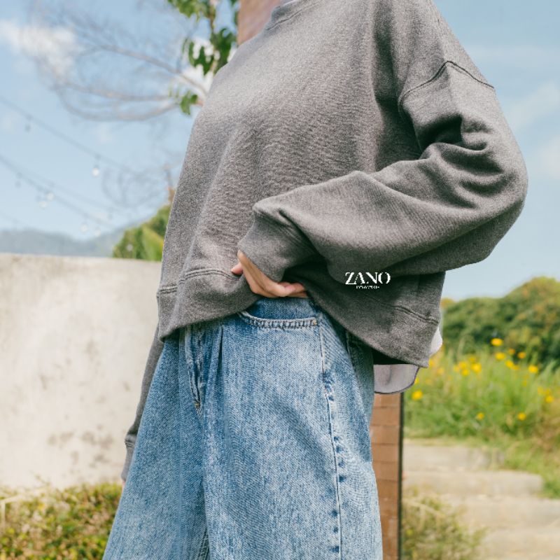 ZANO BASICS Sweater Crop Meyo Gerald