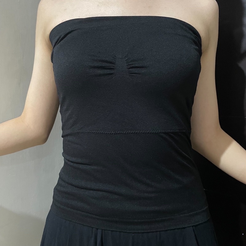 Kemben Hitam Kaos Polos Cantik Murah Preloved