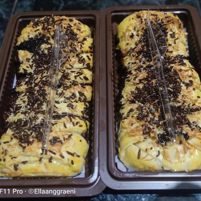 

Banana Choco Strudel homemade