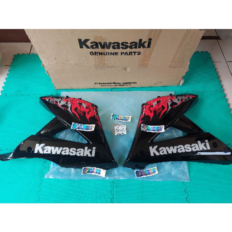 Fairing Bawah sayap body cap NINJA RR NEW 2013 STRIPING MERAH ORIGINAL KAWASAKI