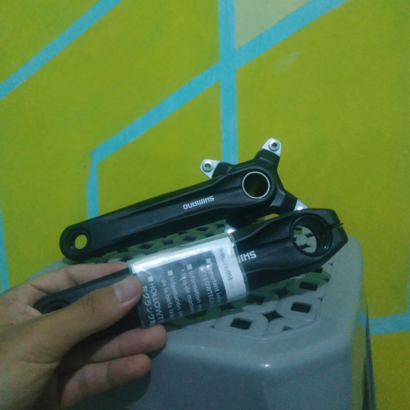 Crank acera MT300 HT2