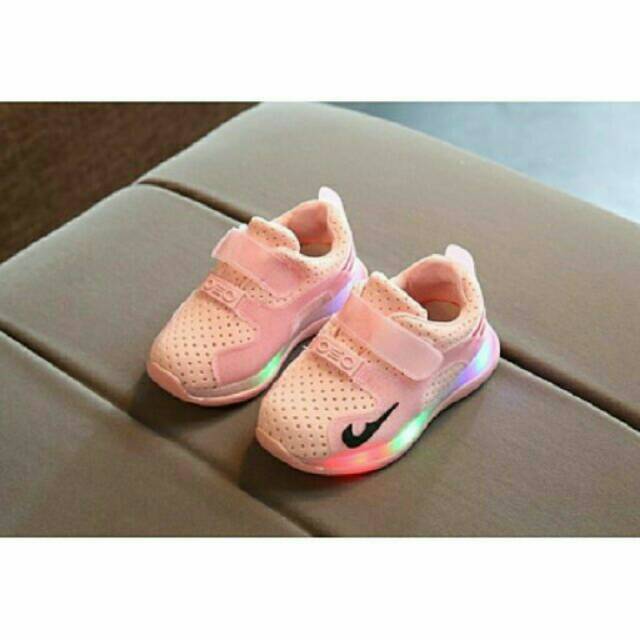Sepatu Anak Lampu Import Nike Stripe Pink