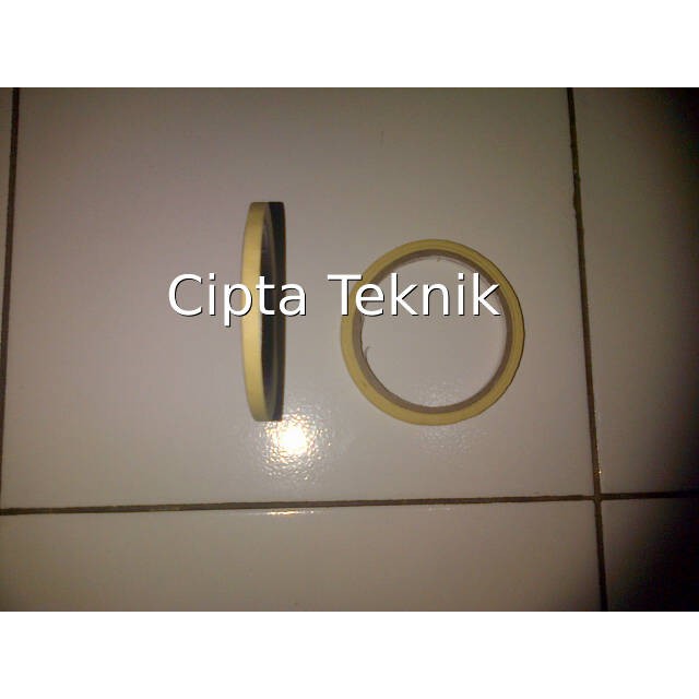 

Lakban Kertas 6mm