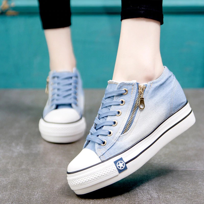comfy canvas sneakers