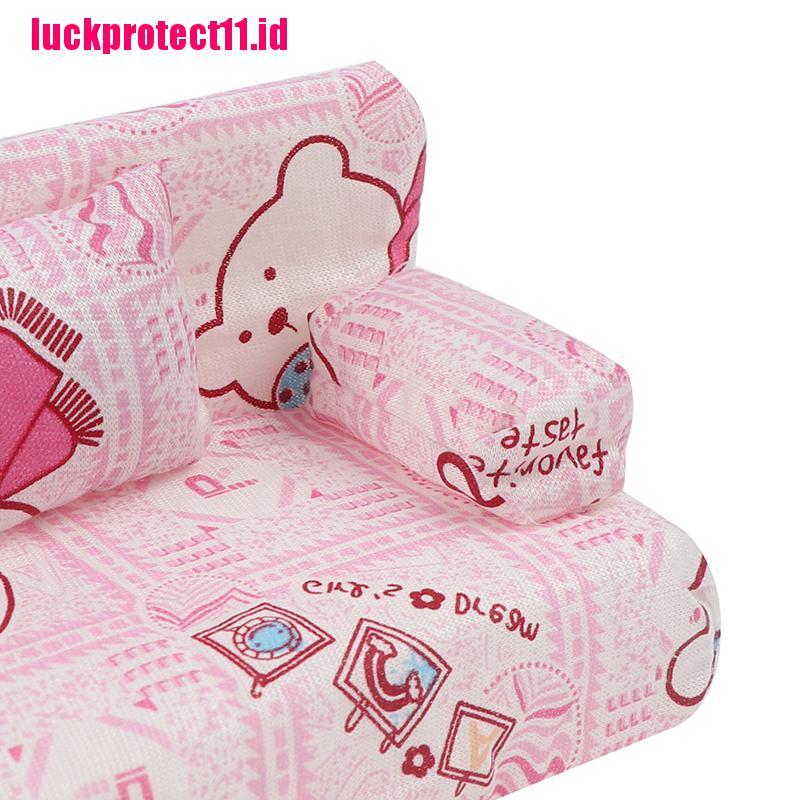 Lucktoy Miniatur Sofa Motif Bunga Dengan 2 Bantal Untuk Aksesoris Rumah Boneka