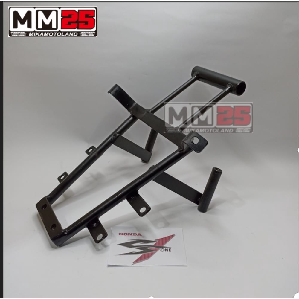 BRACKET VISOR CS1 , Bracket Windshield CS1 , Dudukan Visor