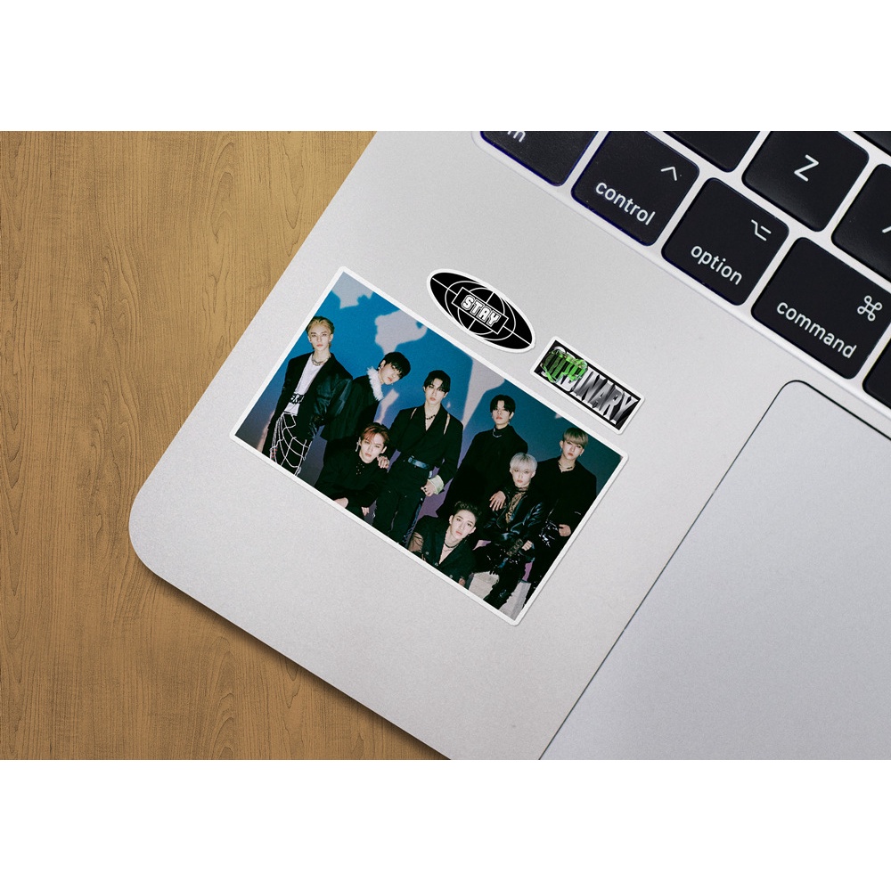 100pcs Stiker Anti Air Motif Idol Stray Kids Untuk Dekorasi Album Foto