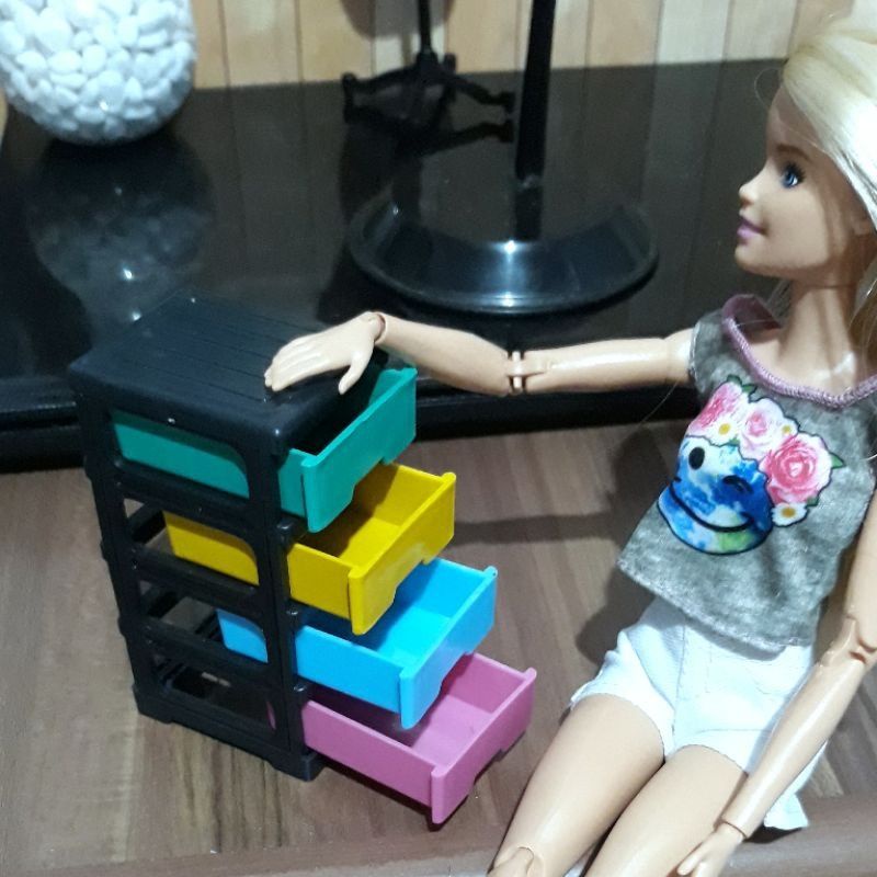 mainan loker 4 petak / lemari Barbie / mainan lemari mini anak / mainan murah grosir