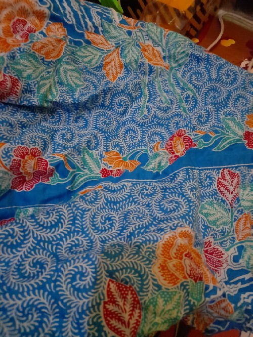 Atasan Blouse Batik Model Lengan Lonceng